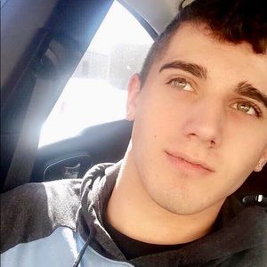 Meet your Posher, Cooper